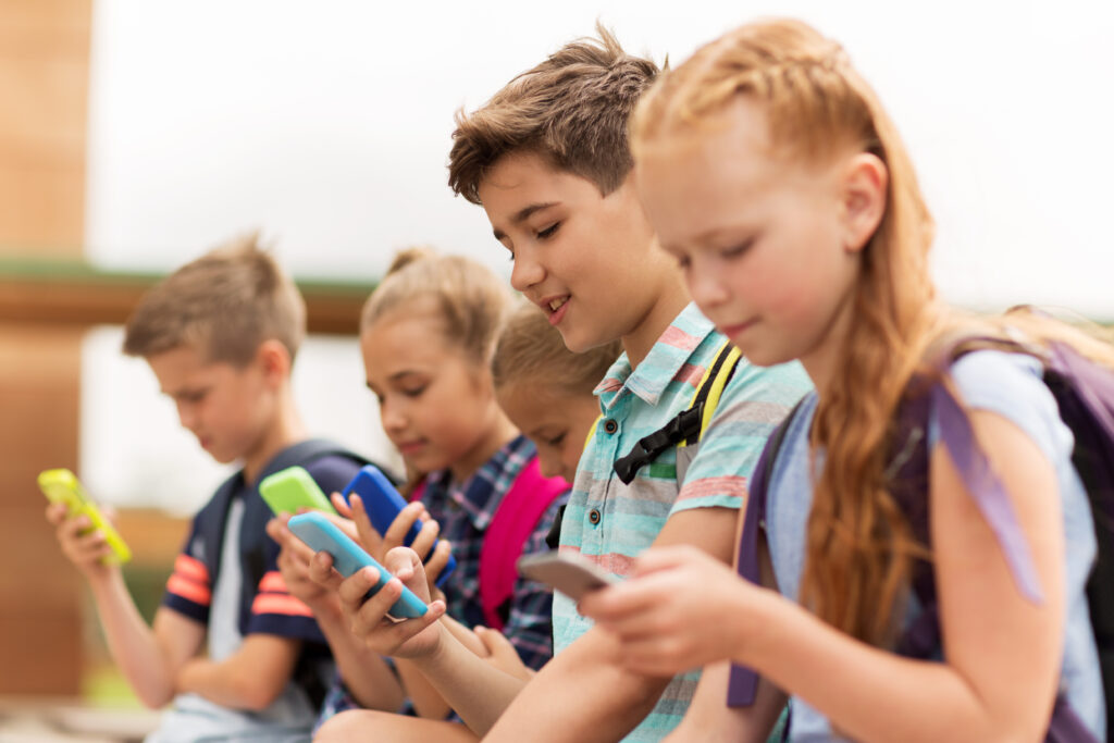 Smartfony a przyszłość uczniów i szkoły